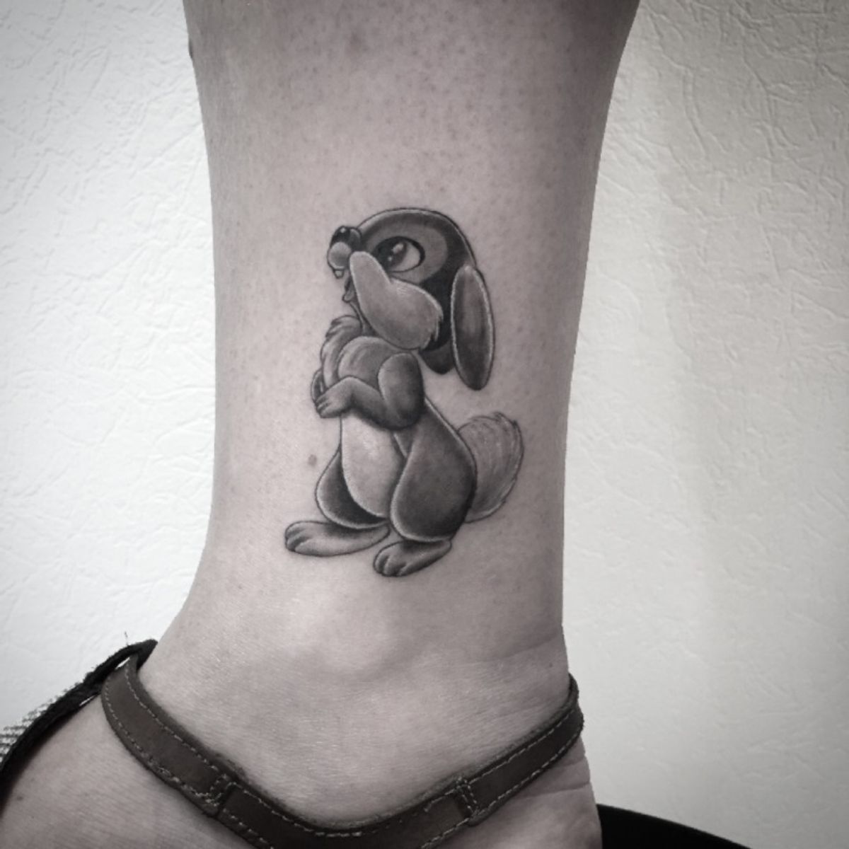 Tattoo Uploaded By Fanny Tattoo Tatouage Lapin Rabbit Lapintatattoo Rabbittattoo Bunny Bunnylove Bunnytattoo Panpan Cuterabbit Cutetattoo Girltattoo Blackandwhitetattoo Blackandgrey Blackandwhite Blackandgreytattoo Tattoodo
