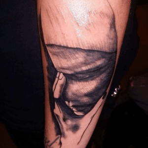 My hand is emerging 💀 #inprogress #tattooes #horror #redflamestattoo #hajagosadam 