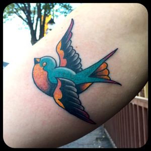 #swallowtattoo #swallow #grimshaw #birdtattoo 