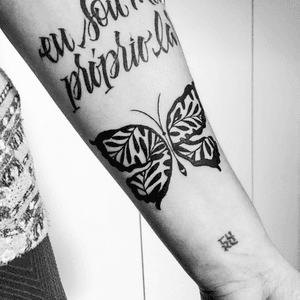 #tattoo n.43 #butterflytattoo #blackwork #blackink #tatuaje #tattoart #pattern #contemporaryart #artwork #artcollector #marcelserranotattoo #freeflow ✖️🖤✖️