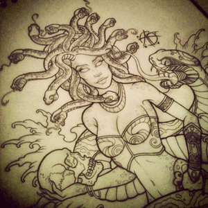 Who wouldn't want to do this as a thigh tattoo? #megandreamtattoo #madusa #maneater 