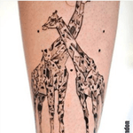 Artist #Mowgli #animal #giraffe 