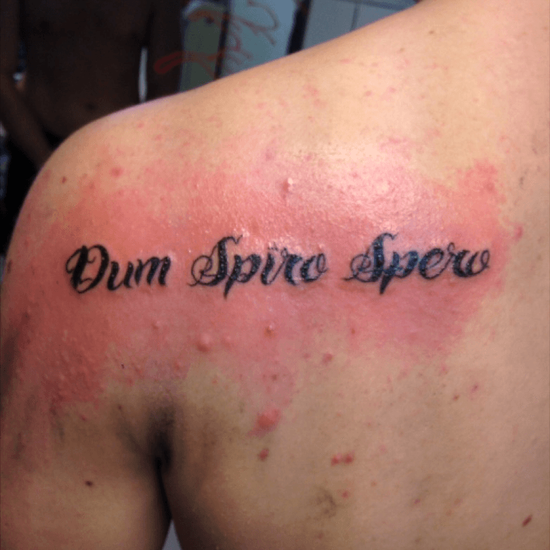Tattoo uploaded by Dres • Letra en espalda #lettering • Tattoodo