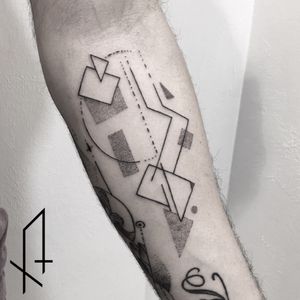 Abstract #geometry #geometrictattoo #shapes #minimalism #minimaltattoo #minimalistic #lineworl #blackworkers #blackwork #dotwork #dotworkers #dotworktattoo #blacktattoo #blackandgrey #blackAndWhite #blackandgreytattoo #armtattoos 