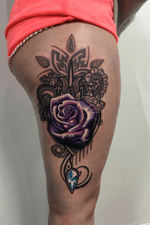 Purple rose & blue jewel thigh piece! 💎🌹😃 #thescientist #travellingtattooist #ornamentaltattoo #jeweltattoo #gemtattoo #rose #jewel #ornamental #ornate #blackwork #dotwork #realism #hennism #floraltattoo #tattoodo #tattoodoapp #tattoo #ink #inkedgirls #tattooedgirls #tattoooftheday #amazingtattoos #tatouage #tatuaje #tatuagem #ryansmithtattooist #tattooartist 