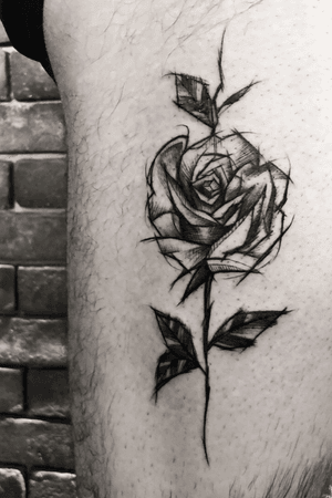 rose sketch tattoo。#sketchtattoo #tattoo #rose 