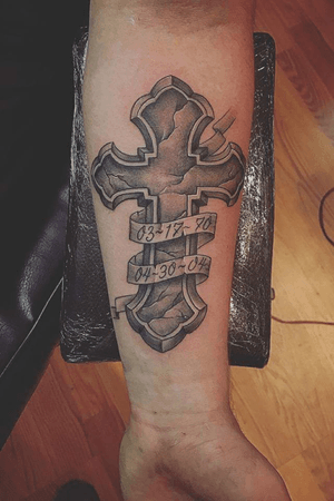 Cross dedication for my dad. Black and Grey