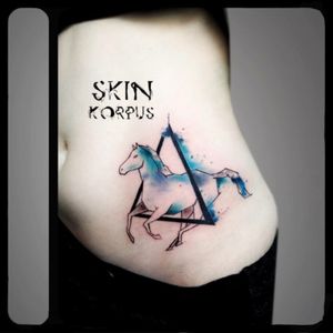 #watercolor #watercolortattoo #watercolortattoos #watercolour #horse #horsetattoo made  @ #absolutink by #watercolortattooartist #watercolorartist #skinkorpus 