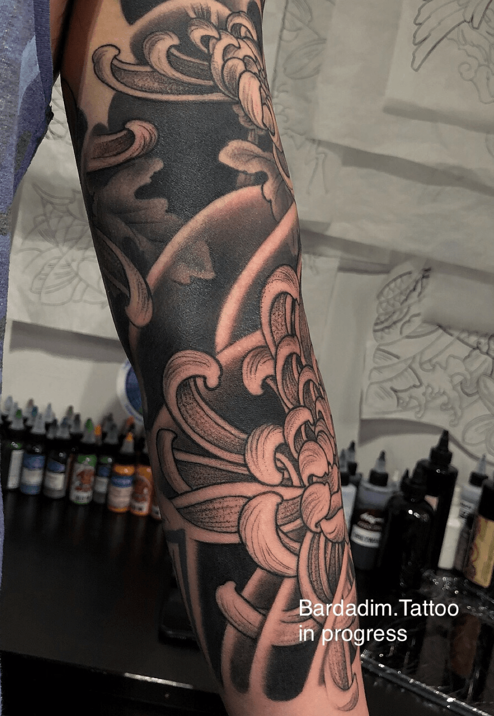 Dragonflies and Peonies black and grey Japanese sleeve  rirezumi