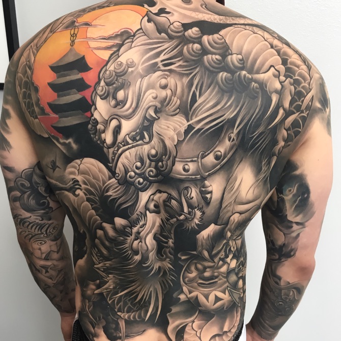 Foodog and dragon #japanese #backpiece #irezumi #tattoodo #wearesorrymom