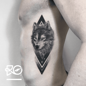 By RO. Robert Pavez • The All Seeing Wolf • Studio Nice Tattoo • Stockholm - Sweden 2017 • Please! Don't copy® • #engraving #dotwork #etching #dot #linework #geometric #ro #blackwork #blackworktattoo #blackandgrey #black #tattoo 