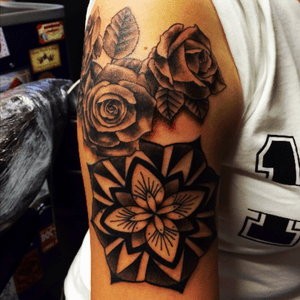 #roses #mandala by Nelly