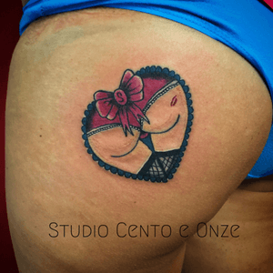 Booty Heart Tattoo #heart #traditional #oldschool #bootytattoo #studiocentoeonze   #figueiradafoz #portugal