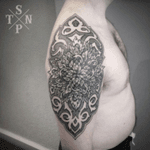 Tattoo by Willem #tattoo #engraved #tatouage #blackartist #engraving #blacktattooing #black #blackwork #blacktattooart #cannes #sangpiternel #noir 
