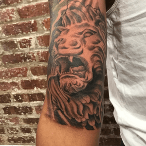 Lion head #tattoo #art #blackandgray #tattoos #armtattoos #brooklyn #sunsetpark #ny 