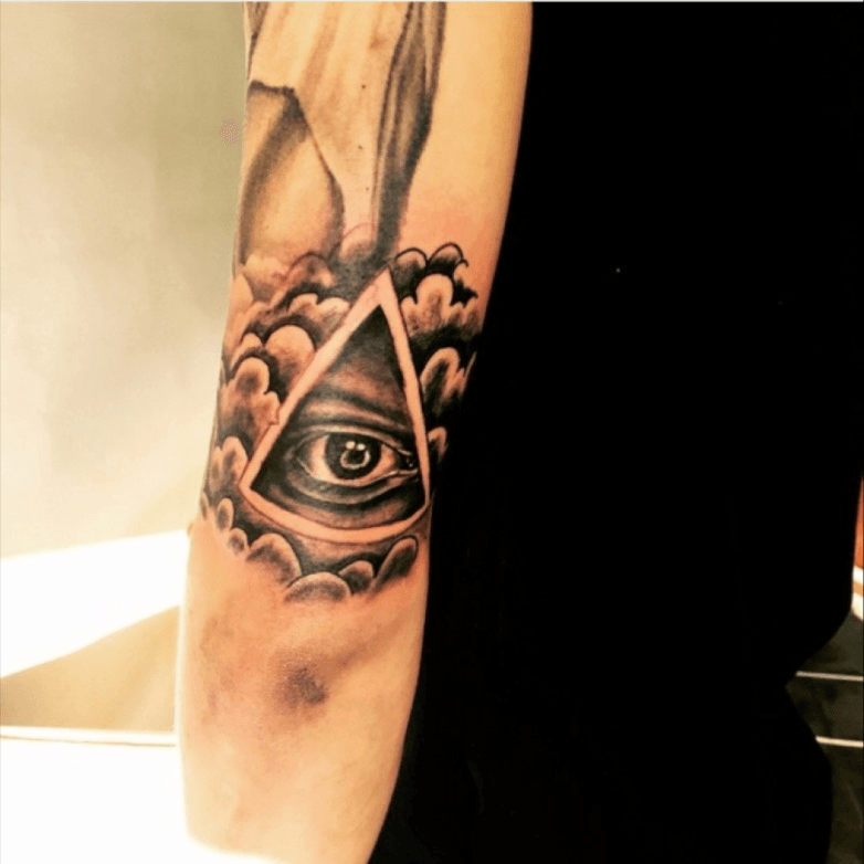 illuminati tattoo sleeve