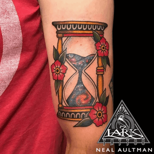 Tattoo by Lark Tattoo artist Neal Aultman. See more of Neal's work here: http://www.larktattoo.com/long-island-team-homepage/neal-aultman/ #traditional #traditionaltattoo #space #spacetattoo #spacetime #spacetimetattoo #hourglass #hourglasstattoo #spacetimecontinuum #spacetimecontinuumtattoo #tattoo #tattoos #tat #tats #tatts #tatted #tattedup #tattoist #tattooed #inked #inkedup #ink #tattoooftheday #amazingink #bodyart #tattooig #tattoosofinstagram #instatats #larktattoo #larktattoos #larktattoowestbury #westbury #longisland #NY #NewYork #usa #art