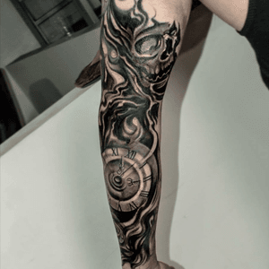 Daniel Yepez tattoo artist 
