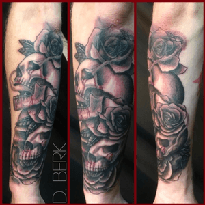 Black and grey work #skull #skulls #rose #roses #blood #blackandgrey 