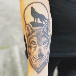 Black/Grey with white highlights realistic wolf with wolf silhouette