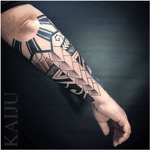 Freehand polynesian gauntlet on Mike... #tattoo #tattoos #tats #customtattoos #art #bodyart #ink #inked #tattoolovers #tattoolove #drawing #sketch #artwork #tattoodesign #tattooart #tattooartist #artist #londontattoo #southlondontattoo #girlswithtattoos #guyswithtattoos #bestoftheday #talesofinkspirationtattoo #londontattooguide #polynesian #tribal 