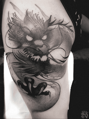 ✖️ #Dragon || Primeira #tattoo do Everson Camargo de Rio Claro-SP. Valeu pela confiança! ⠀💡Mande-nos um email contando sua ideia!: ⠀📩 artworkofdenersilva@gmail.com