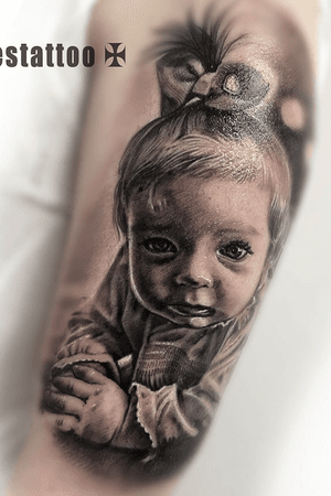 Babygirl portrait tattoo by @Jammes_Tattoo_Studio 