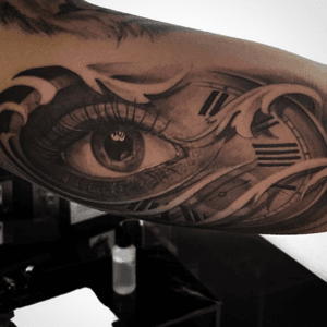 Tintas @electricink #inkedup #tattoo #tattooing #tatuagem #ipatinga #rexpeita #d301 #italonanais #tattooart #inkfreakz #tattoodo #tattooartist #tattoodobabes #inked #inspirationtatto #inkjunkeyz #inkedmag #tattoo_artwork #Amazingtattoos #tattoofreakz_dot_com #tattooistartmag #outofstepbooks #Art_motive #Instainklife #bngink #bnginksociety #blackandgrey #blackandgreytattoos #skinartmag 