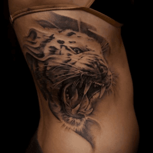 A tiger tattoo my artist did. #tiger #ribcage #blackandgrey #realistic #polakpool #thefinestbeefshop
