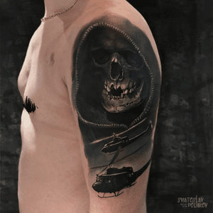 Skull of a pilot. Silver tattoo
