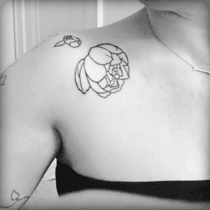 healed up - shot #1 - originally was going to get them colored and/or shaded...but i am just too in love with their sheer perfection