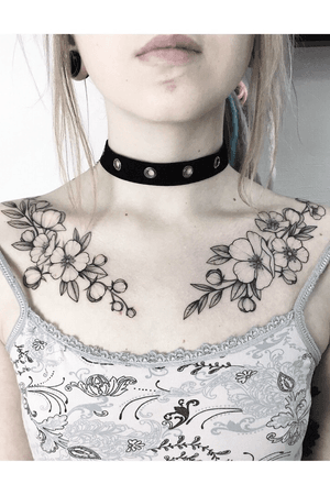 Tattoo uploaded by Vlada Shevchenko • #girl #flowers • Tattoodo