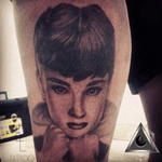 Audrey Hepburn #tattoo #tattoos #tat #ink #inked #audreyhepburn #audreyhepburntattoo #tattooed #tattoist #coverup #art #design #instaart #instagood #sleevetattoo #handtattoo #chesttattoo #photooftheday #tatted #instatattoo #bodyart #tatts #tats #amazingink #tattedup #inkedup