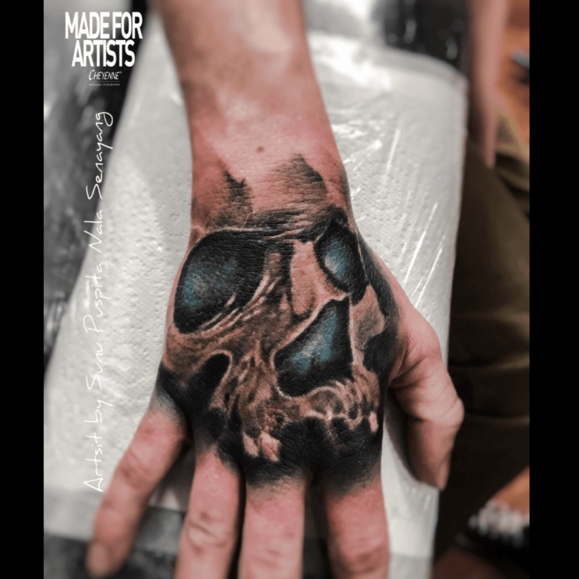 Skull hand mask tattoo  Skull face tattoo Hand tattoos for guys Skull  hand tattoo