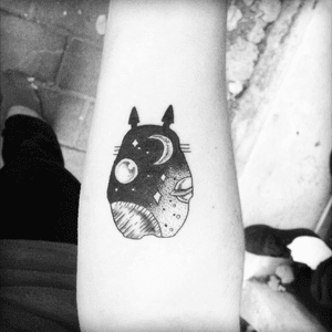 #totoro #galaxy tattoo done by LAN at La verite est ailleurs #bordeaux 