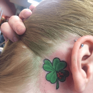 Behind my ear i have a four leaf clover with a ladybug. The clover represents my mum and the lady bug represents me. #LadyBug #Clover #BehindEar #FourLeafClover #Lucky 