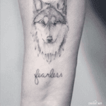 Wolf by raul @raulteruelesteo ! #wolf #dixiemeartmonaco #wolftattoo #oneliner 