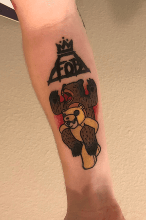 Newest tattoo! Fall Out Boy’s Folie á Deux album cover and band logo. #traditional #fob #neotraditional 