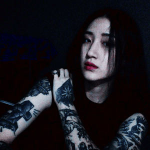 #womancrush Tattooer Naw from S. Korea. #beautiful #tattooedwomen #tattooartist 