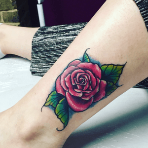 9th December 2016 - this is my fourth tattoo. This was my first colour piece, and it was the most painful! It is in memory of my Great Great Auntie Rose.