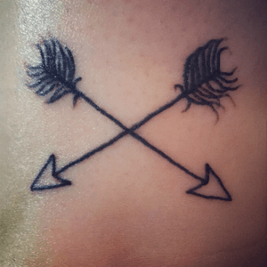 Best friend tattoo #arrows #bestfriendtattoo 