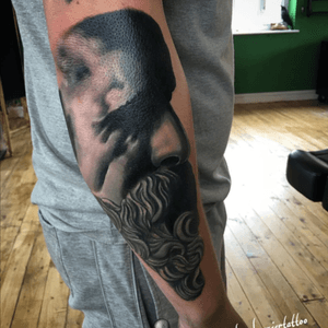 Completed #Zeus today....part of an ongoing sleeve. We have Athena next 👌🏻 Using grey pigments from @worldfamousink and @fusion_ink Thanx Scott! Proudly sponsored by @tattoolandsupplies #teamtattooland #tattoolanduk @tattoolandsupplies #tattoos #tattoo #worldfamousinks @worldfamousinks #ukartist #ukrealtattooists #tattoocollective #uktta #blackandgreytattoos #phoenixbodyart #clairebraziertattoo