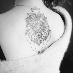 My second tattoo, also made in France 🦁