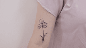 :: handpoke tattoo :: iris