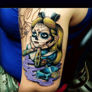 #Meganandreamtattoo im dying for an alice tattoo and the skull makes it super unique 