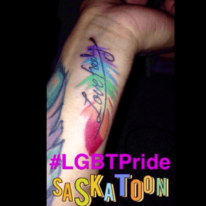 "Love freely" Tattoo for LGBT Pride i got @ Alchemy Tattoo Saskatoon this year.🌈❤🏳️‍🌈 #lgbt  #loveislove 