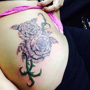 Roses done at Forever ink tattoo studio #rose #roses #flower #flowers #foreverinktattoostudio #girly