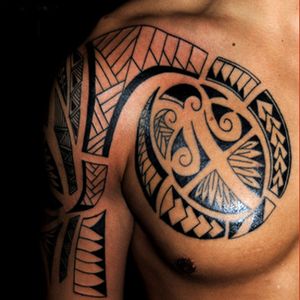 Tribal shoulder piece #tribal #polynesian #blackwork #theredparlour #shoulder