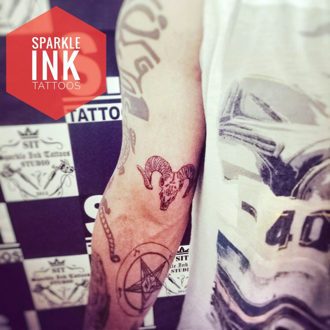sparkle ink tattoos • Tattoo Studio • Tattoodo