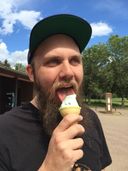 Olie Larsen